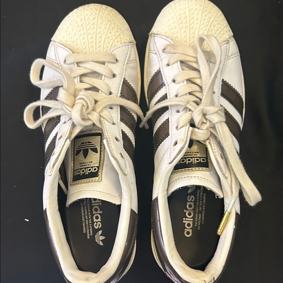 ✨Adidas Superstar White and Dark Brown Sneakers - Picture 6 of 7